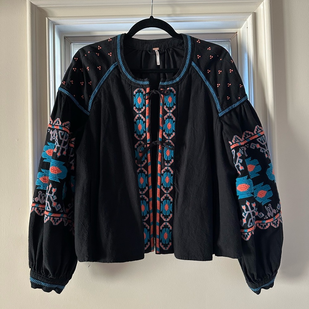 FREE PEOPLE Embroidered Swing Jacket (Black, blue & orange graphic) size Medium - Picture 5 of 15
